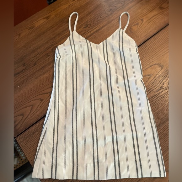 white stripped summer dress - Picture 1 of 2